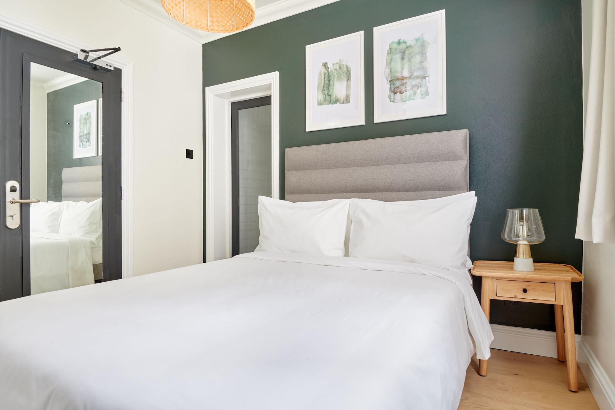 Chelsea Hotel, Sonder By Marriott Bonvoy 4* London