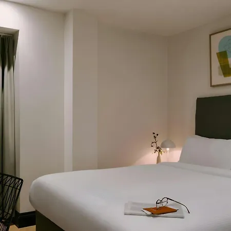 Chelsea Green Hotel, Sonder By Marriott Bonvoy London Exterior photo