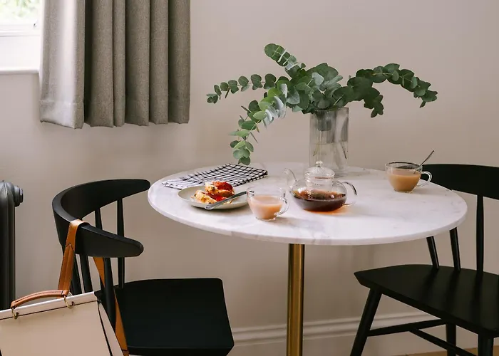 Sonder Chelsea Green