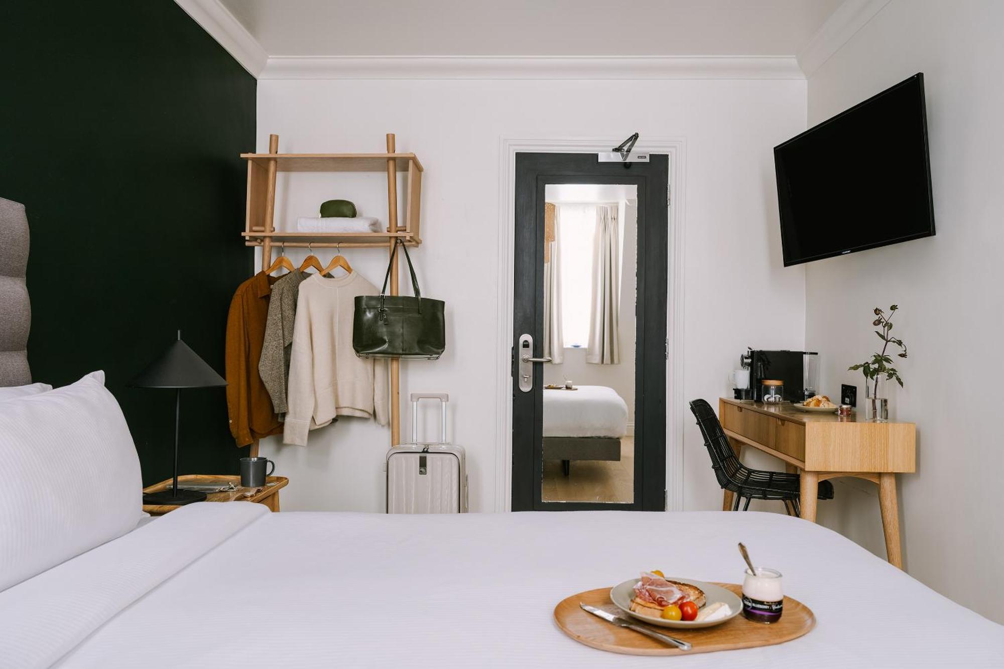Отель Sonder Chelsea 4*